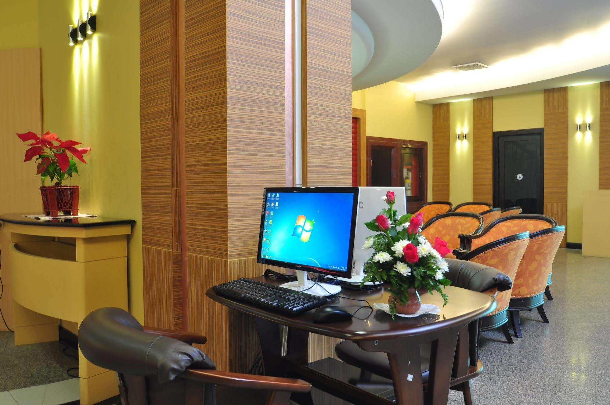 Bp Grand Suite Hotel Hat Yai Exterior foto